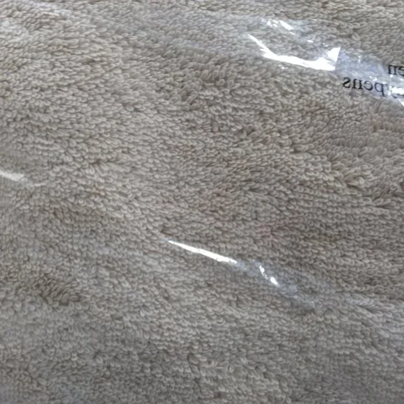 Hudson Park Bath Sheet - Picture 6 of 8